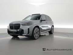 BMW X5 - xDrive50e M Sport | Pano | Soft Close | HUD | SkyLounge | Luchtvering | 22'' | Illuminated