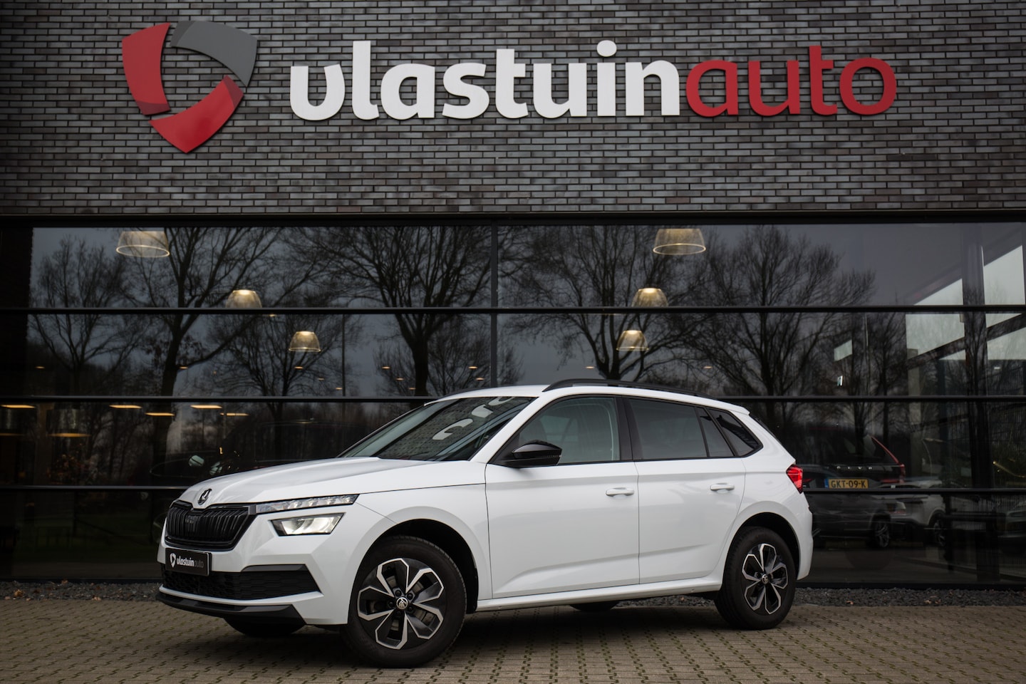 Skoda Kamiq - 1.0 TSI Sport Business Blackline , Adap. cruise, Carplay, - AutoWereld.nl