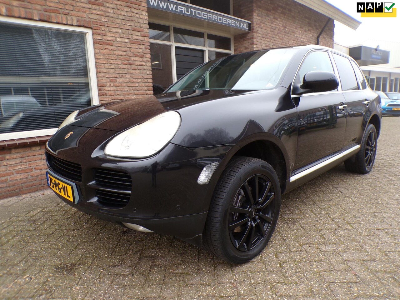 Porsche Cayenne - 3.2 Automaat / Leder - AutoWereld.nl