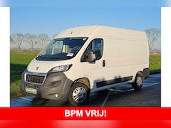 Peugeot Boxer - 330 2.0 BlueHDI L2H2 Premium Pack EURO6 NAVI CAMERA