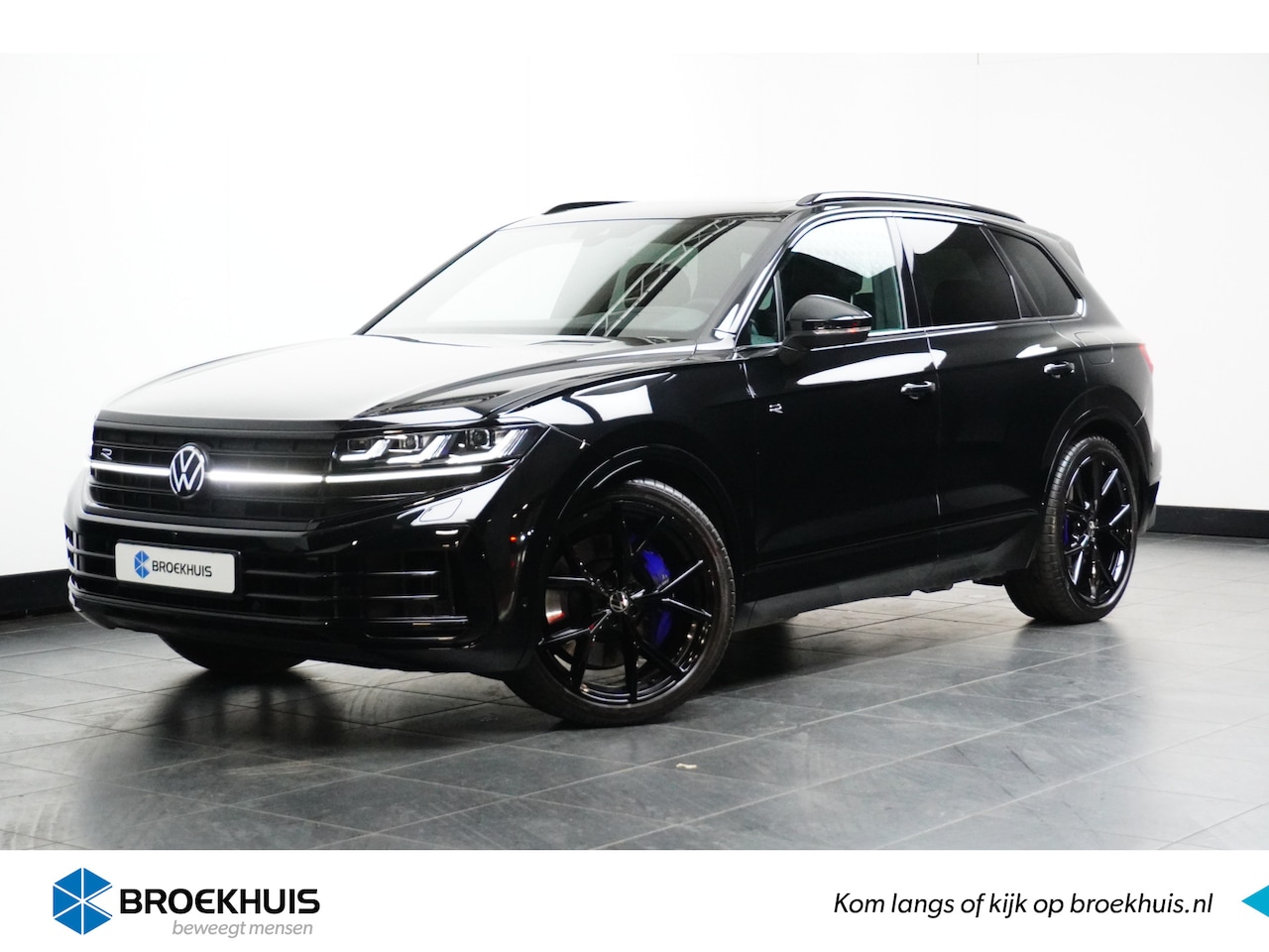 Volkswagen Touareg - 3.0 TSi eHybrid 462PK 4MOTION R | LUCHTVERING | TREKHAAK | PANORAMADAK - AutoWereld.nl