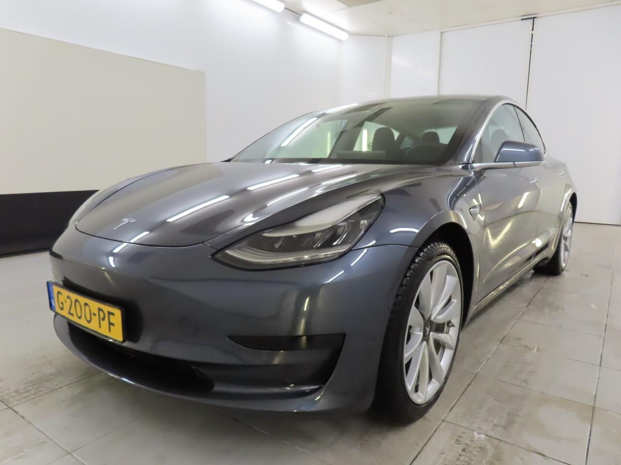 Tesla Model 3 - Standard RWD Plus [ TREKHAAK+AUTOPILOT+19+PREMIUM AUDIO ] - AutoWereld.nl