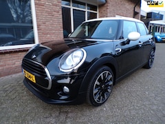 MINI Cooper - 1.5 Chili Half leder / Navi / stoelverwarming