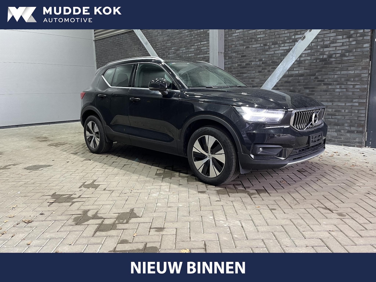 Volvo XC40 - T4 Recharge Inscription Expr. | Camra | Apple Carplay | Keyless | Elek. Achterklep | PDC V - AutoWereld.nl