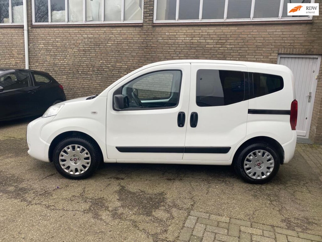 Fiat Qubo - 1.4 Actual - AutoWereld.nl