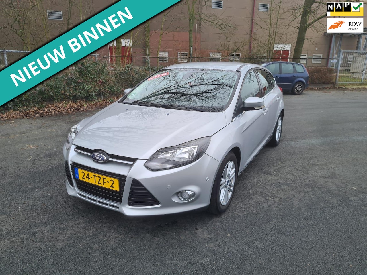 Ford Focus - 1.0 EcoBoost Lease Titanium NETTE AUTO RIJDT TOP - AutoWereld.nl