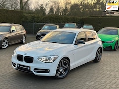 BMW 1-serie - 116i EDE Executive Sport|Nwe Ketting + Klepseals|Leder|Groot Navi|Climate control|Cruise c