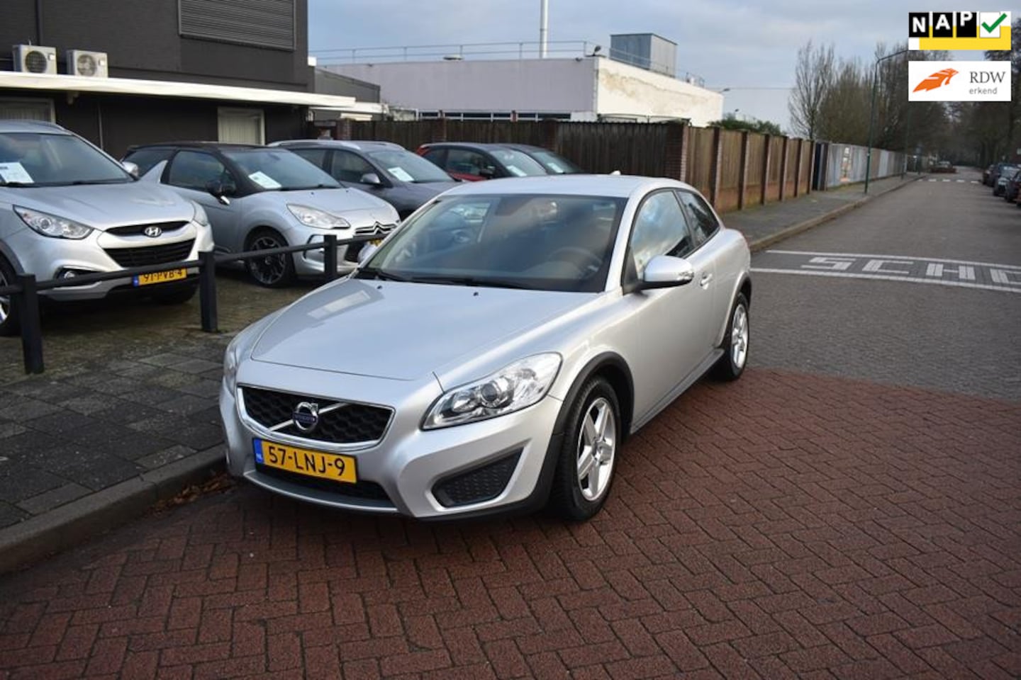 Volvo C30 - 2.0 Kinetic 2.0 Kinetic - AutoWereld.nl