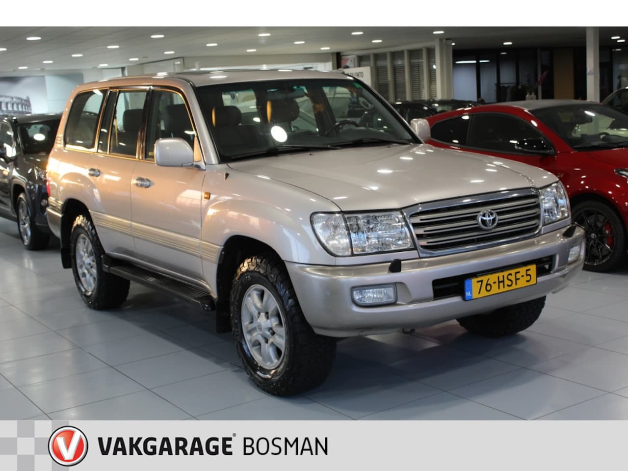 Toyota Land Cruiser 100 - 4.2 TDI Carplay/BF Goodrich/Leder/Youngtimer/5-zits - AutoWereld.nl