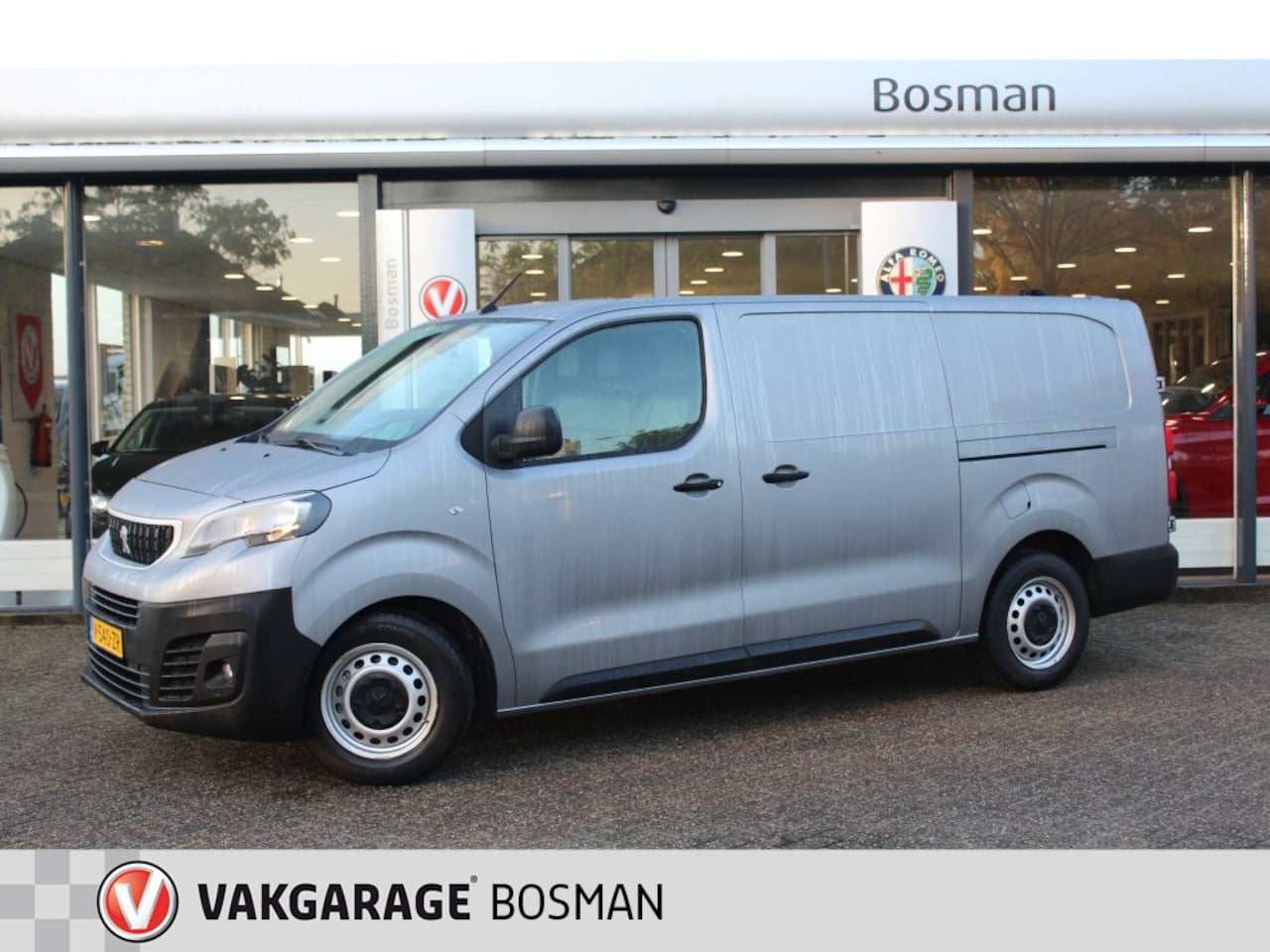 Peugeot Expert - 2.0 BlueHDI Prem/CARPLAY/CRUISE/CAMERA - AutoWereld.nl