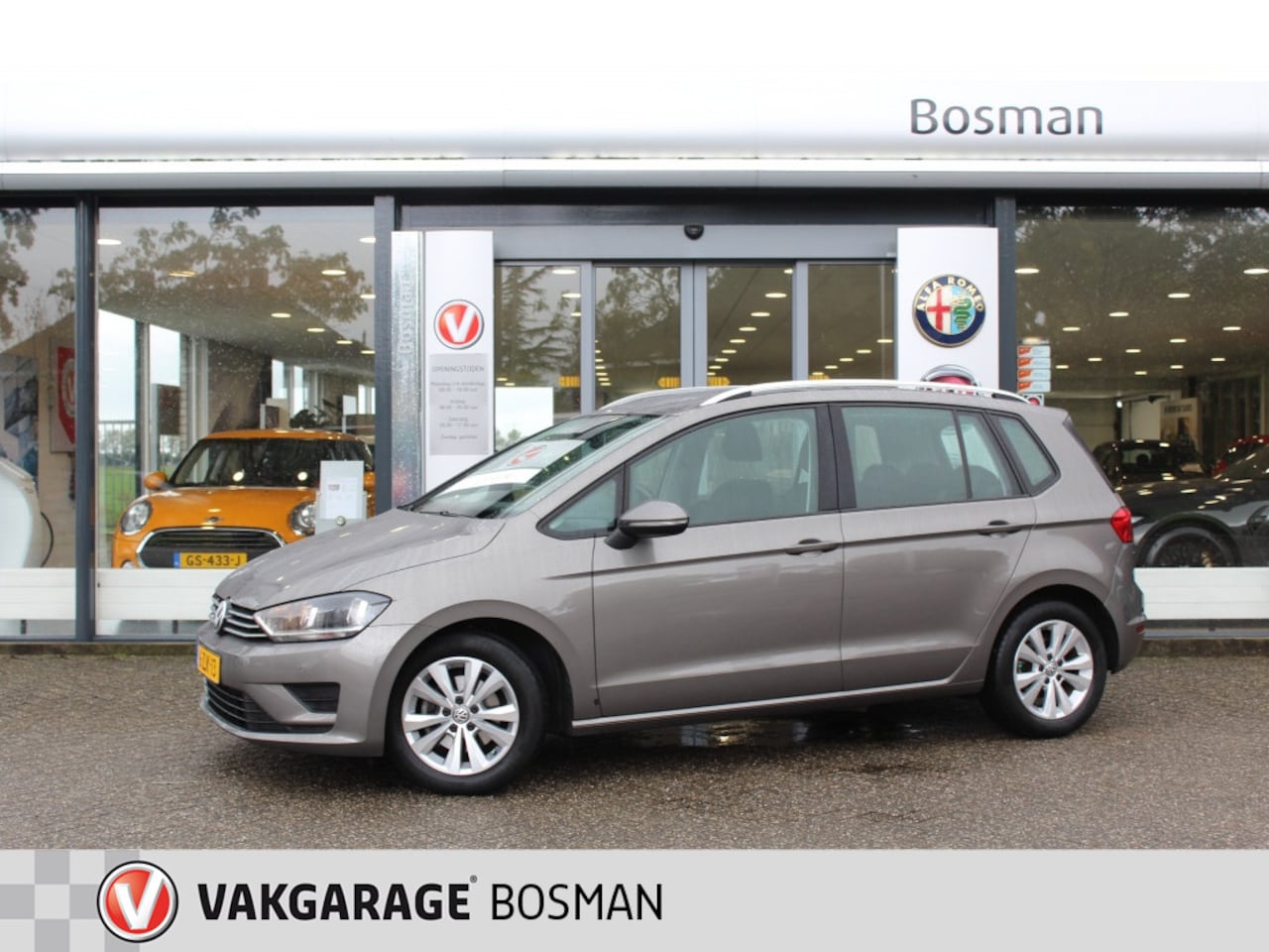 Volkswagen Golf Sportsvan - 1.4 TSI Comfortline/NAVIGATIE/PDC/AIRCO - AutoWereld.nl