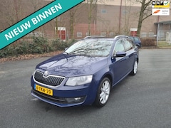 Skoda Octavia Combi - 1.2 TSI Greentech Elegance Businessline ZEER NETTE AUTO