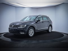 Volkswagen Tiguan - 2.0TSI Dsg 4Motion COMF.Exe. CAMERA/CARPLAY/NAVI/STUUR+STOELVERW./ELEK TREKHAAK/MASSAGESTO