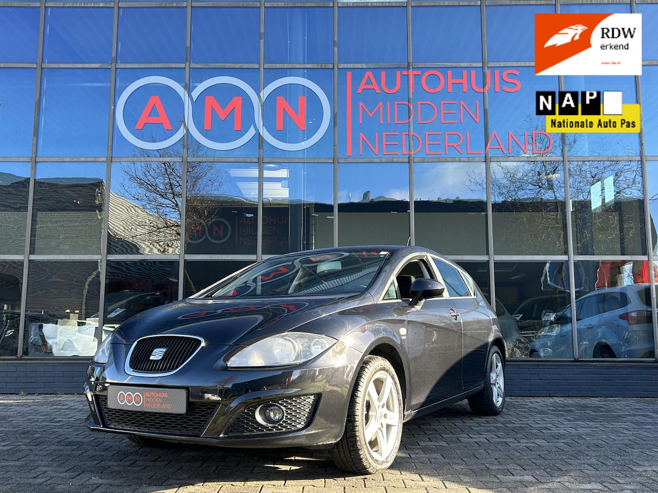 Seat Leon - 1.4 TSI Style Cruisectr,Stoelverwarming,Airco,Elekpakket - AutoWereld.nl