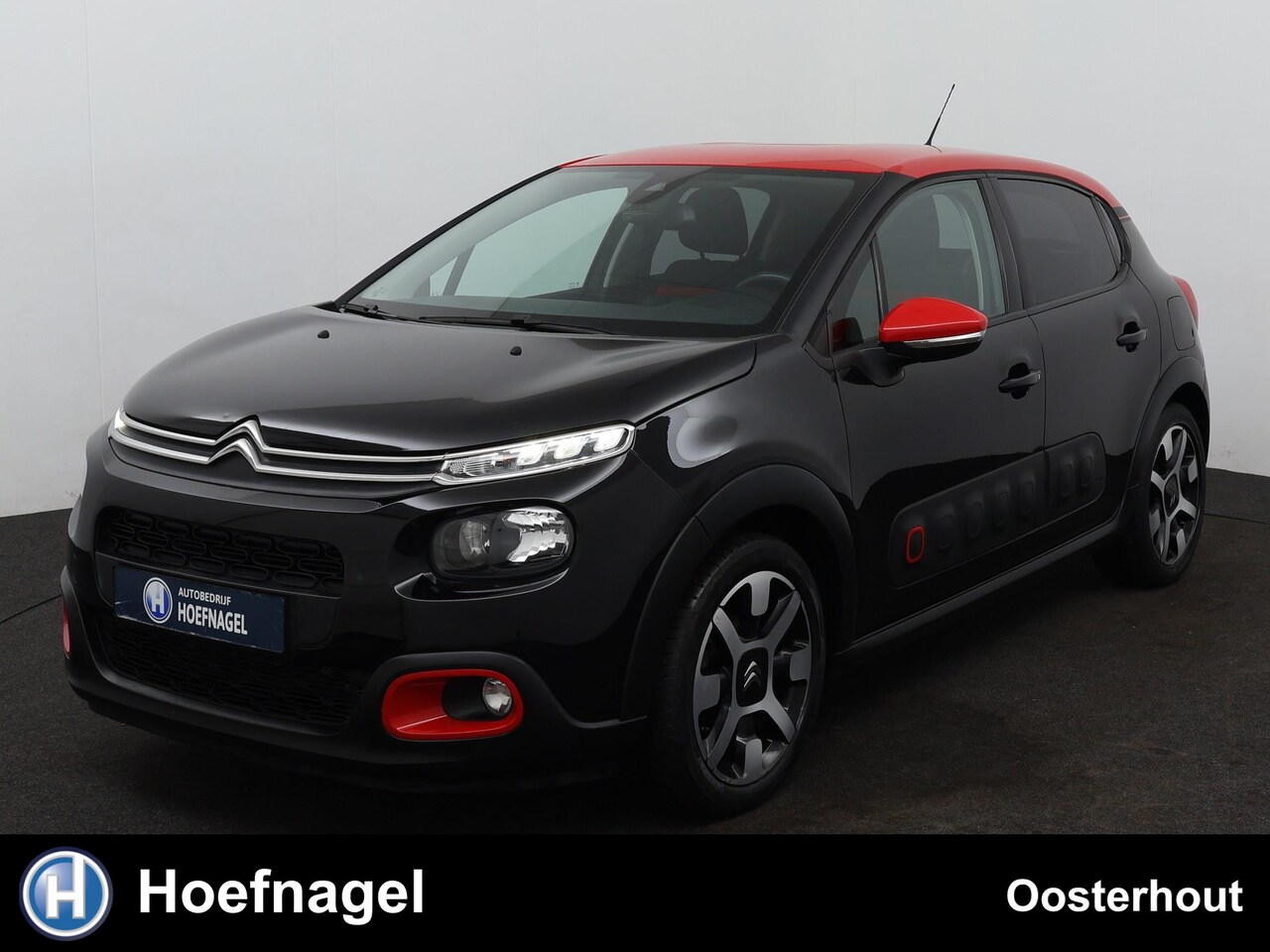 Citroën C3 - 1.2 PureTech Shine Camera | Parkeersensoren | Navigatie - AutoWereld.nl