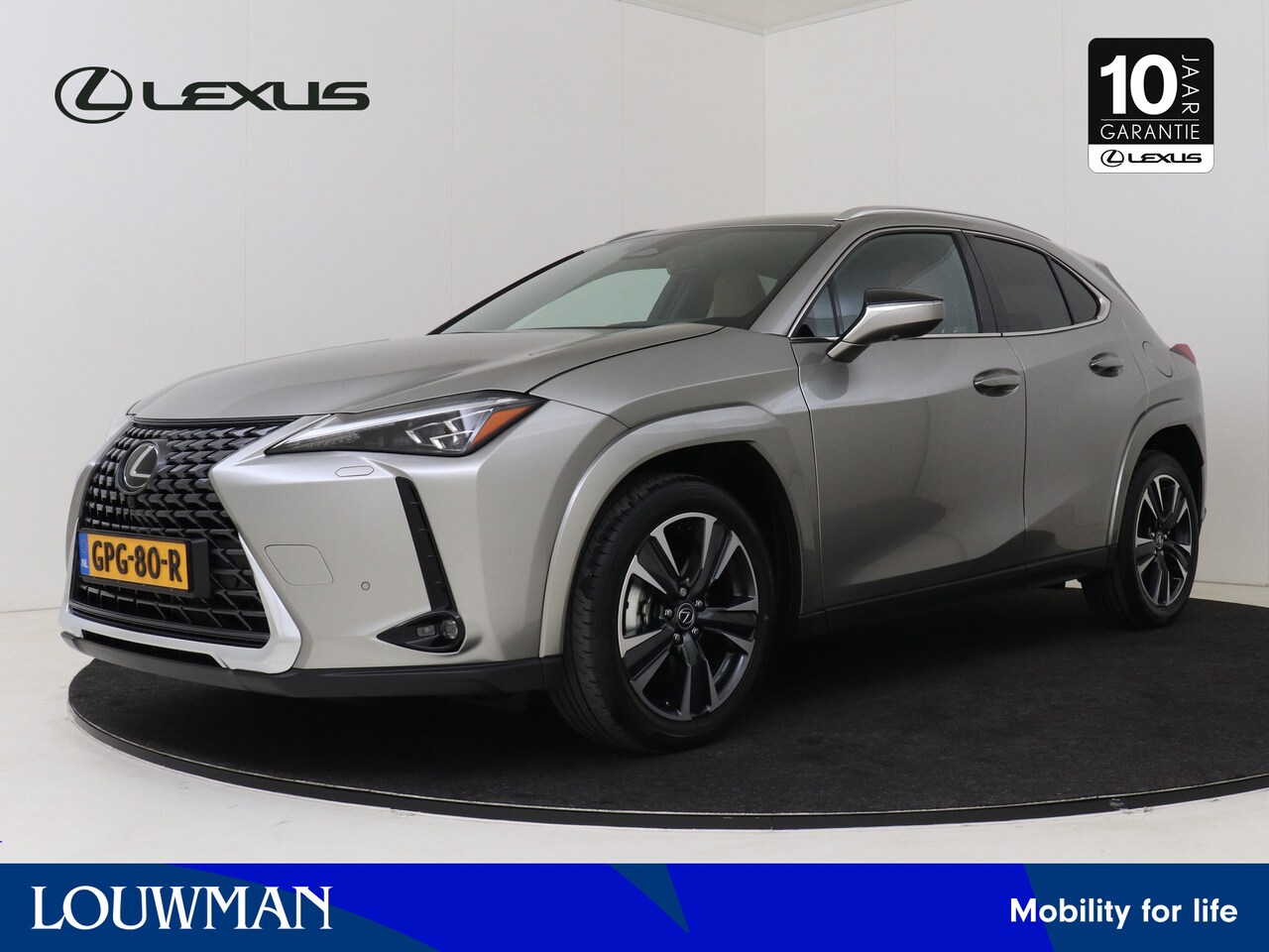 Lexus UX - 300h Executive Line | Mark Levinson | Memory Set | Stoelverwarming & Koeling | Stuurwiel v - AutoWereld.nl