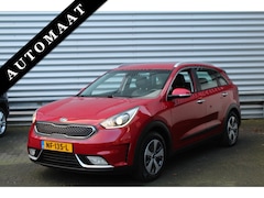 Kia Niro - 1.6 GDi 141pk Hybrid First Edition NL-Auto NAP Clima Cruise Navi Camera Trekhaak 1300kg