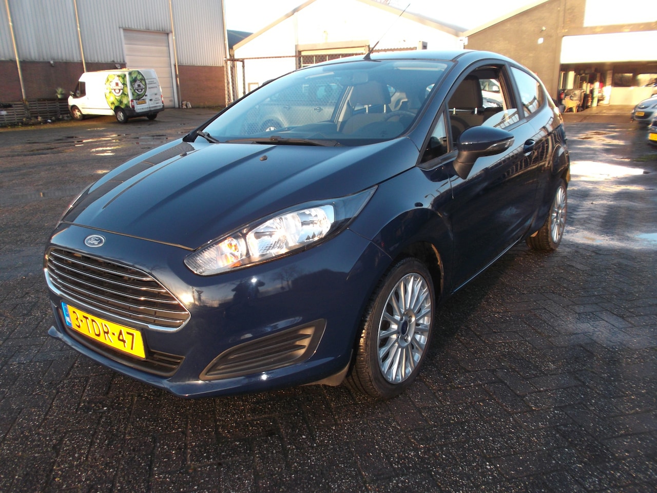 Ford Fiesta - 1.0 Style airco navi - AutoWereld.nl