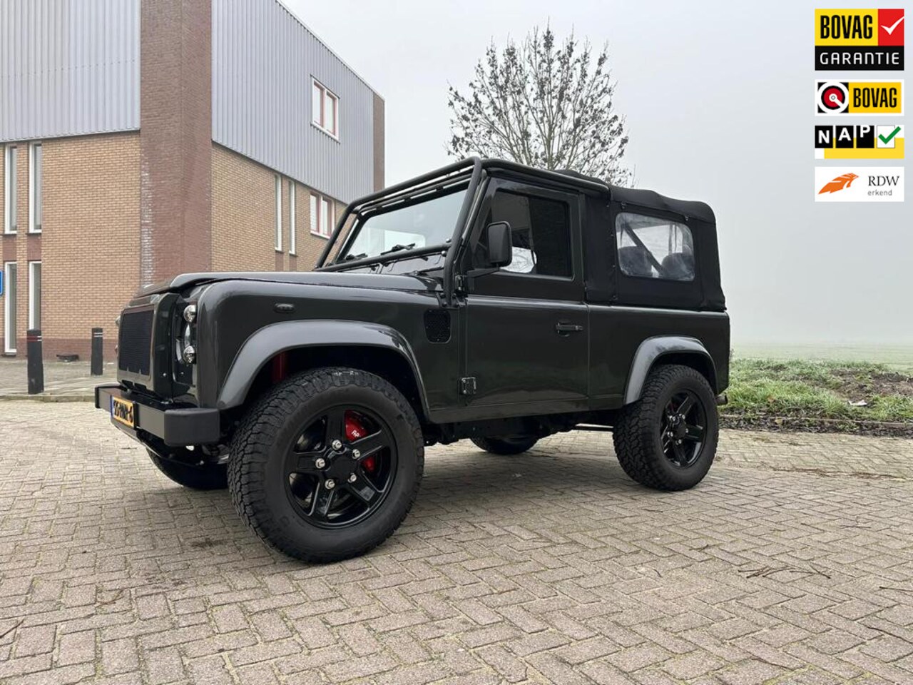 Land Rover Defender - TOP HAT V8 Benzine - AutoWereld.nl