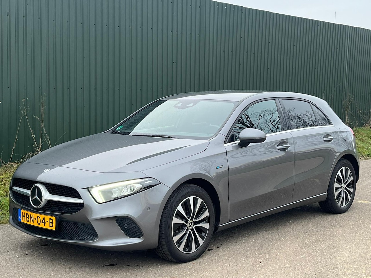 Mercedes-Benz A-klasse - 250 e 12 MND Garantie - AutoWereld.nl