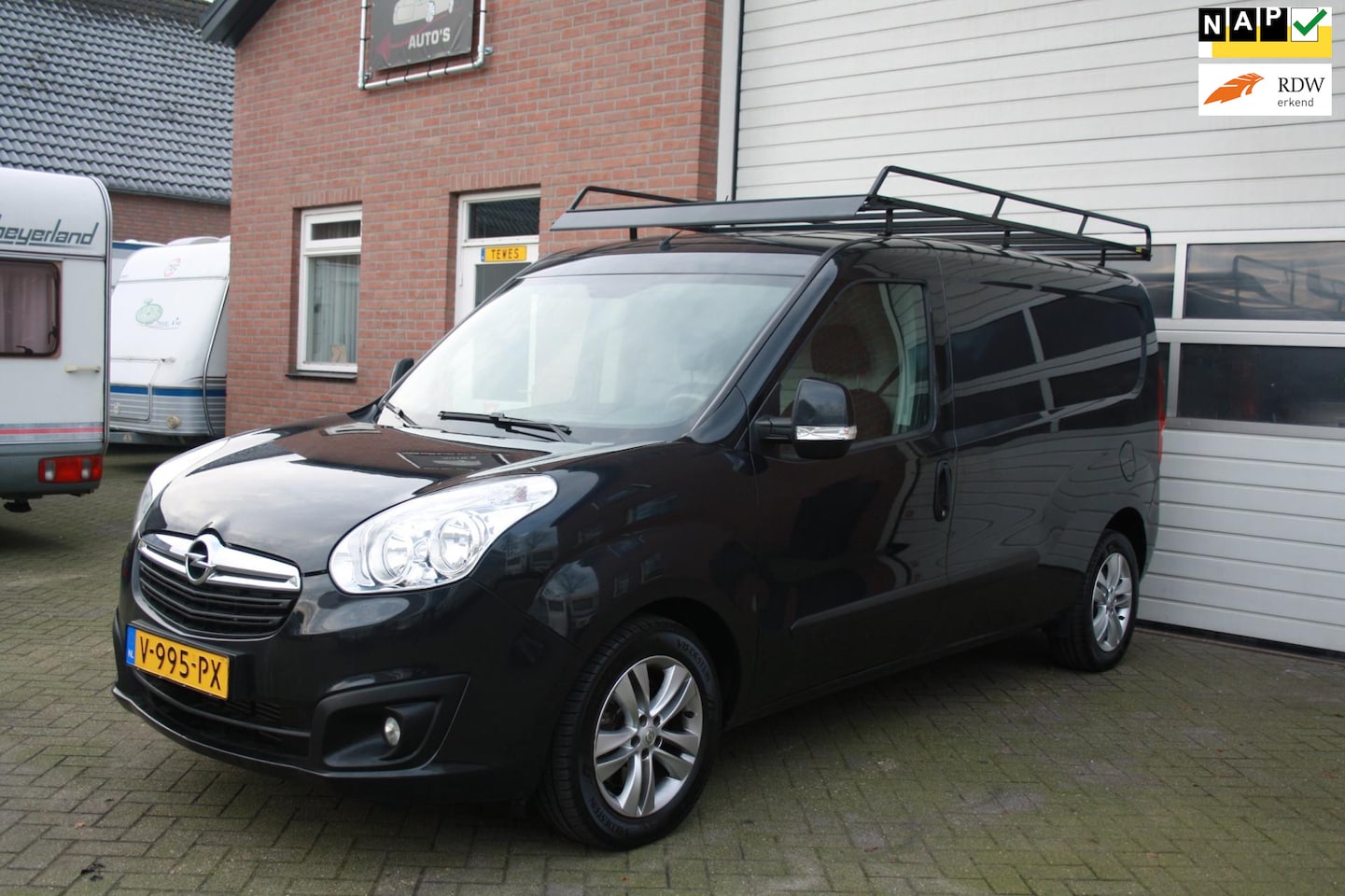 Opel Combo - 1.3 CDTi L2H1 Sport 1Ste Eigenaar, Stoelverwarming, Imperiaal, Origineel NL, Dealer Onderh - AutoWereld.nl