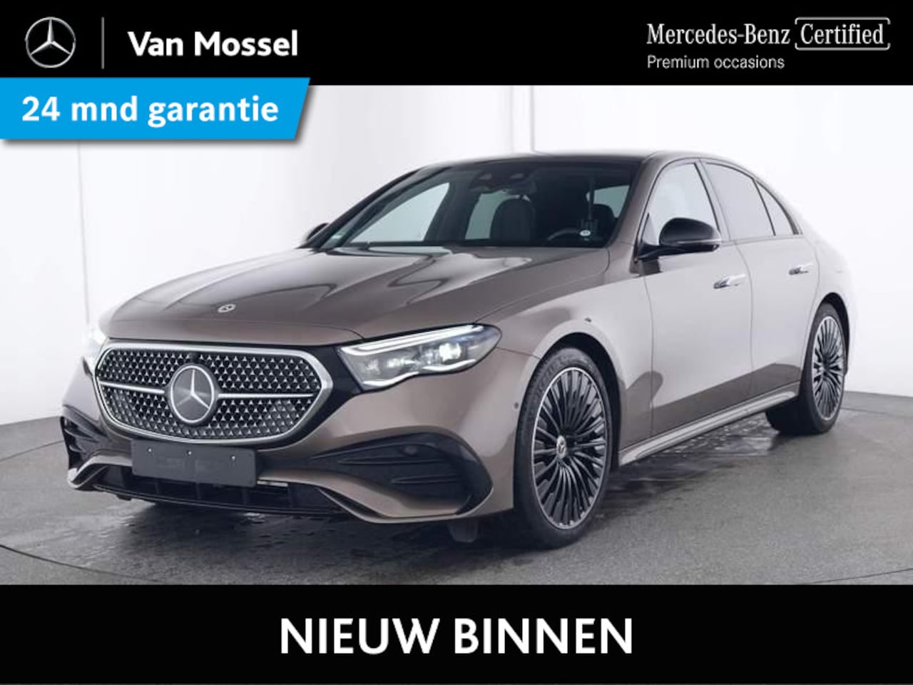 Mercedes-Benz E-klasse - 300 e 4MATIC AMG Line / Premium/ AIRMATIC/ Achterasbesturing/ Massage/ Stoelverwarming- & - AutoWereld.nl