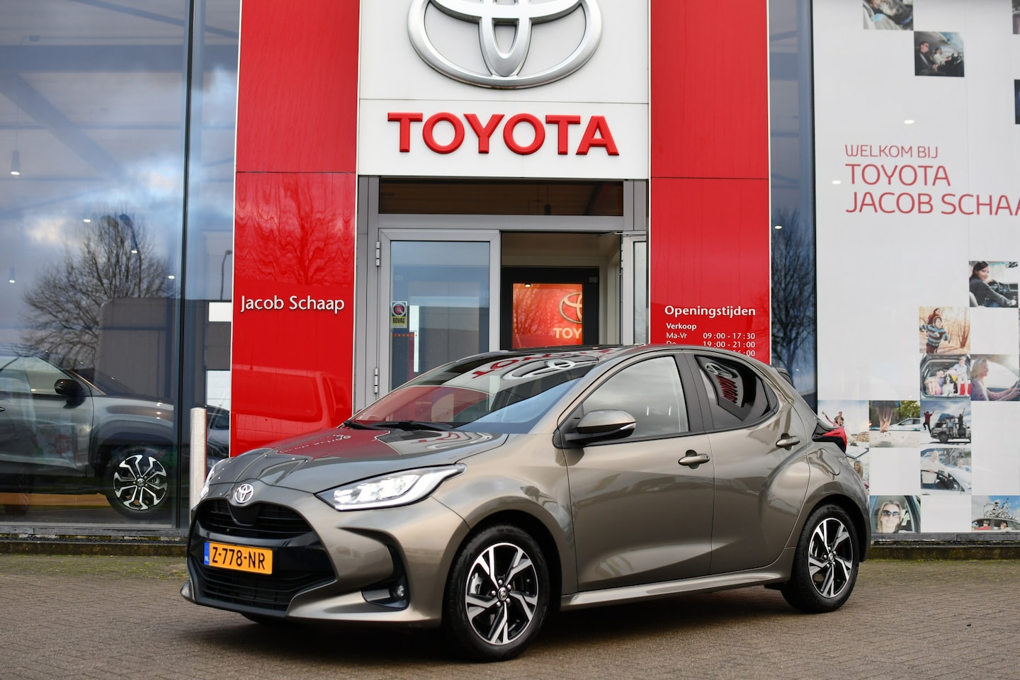 Toyota Yaris - 1.5 Hybrid 115 First Edition Automaat 116pk | Apple Carplay/Android Auto | Climate- & Crui - AutoWereld.nl