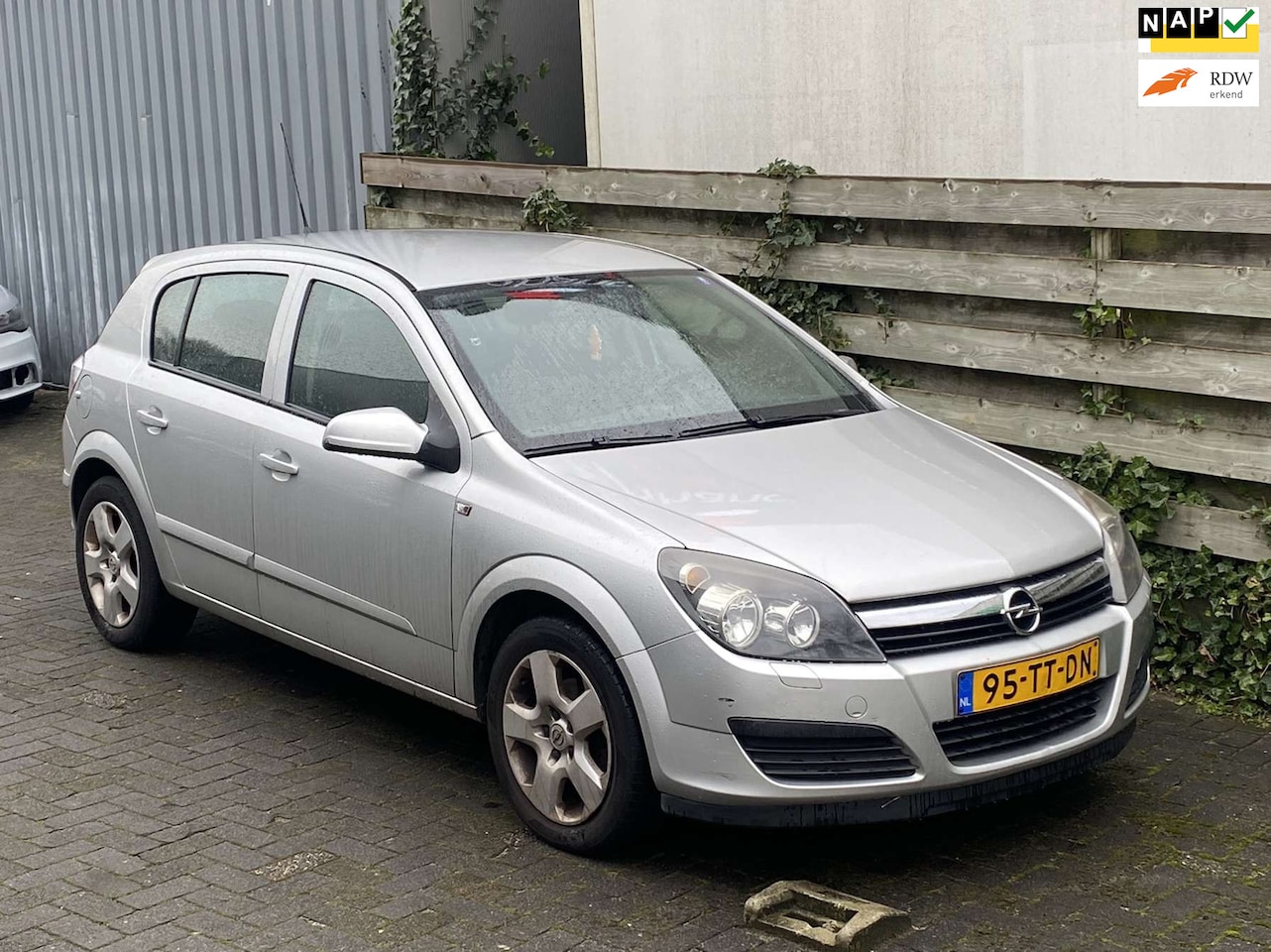 Opel Astra - 1.6 Edition 1.6 Edition - AutoWereld.nl