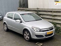 Opel Astra - 1.6 Edition