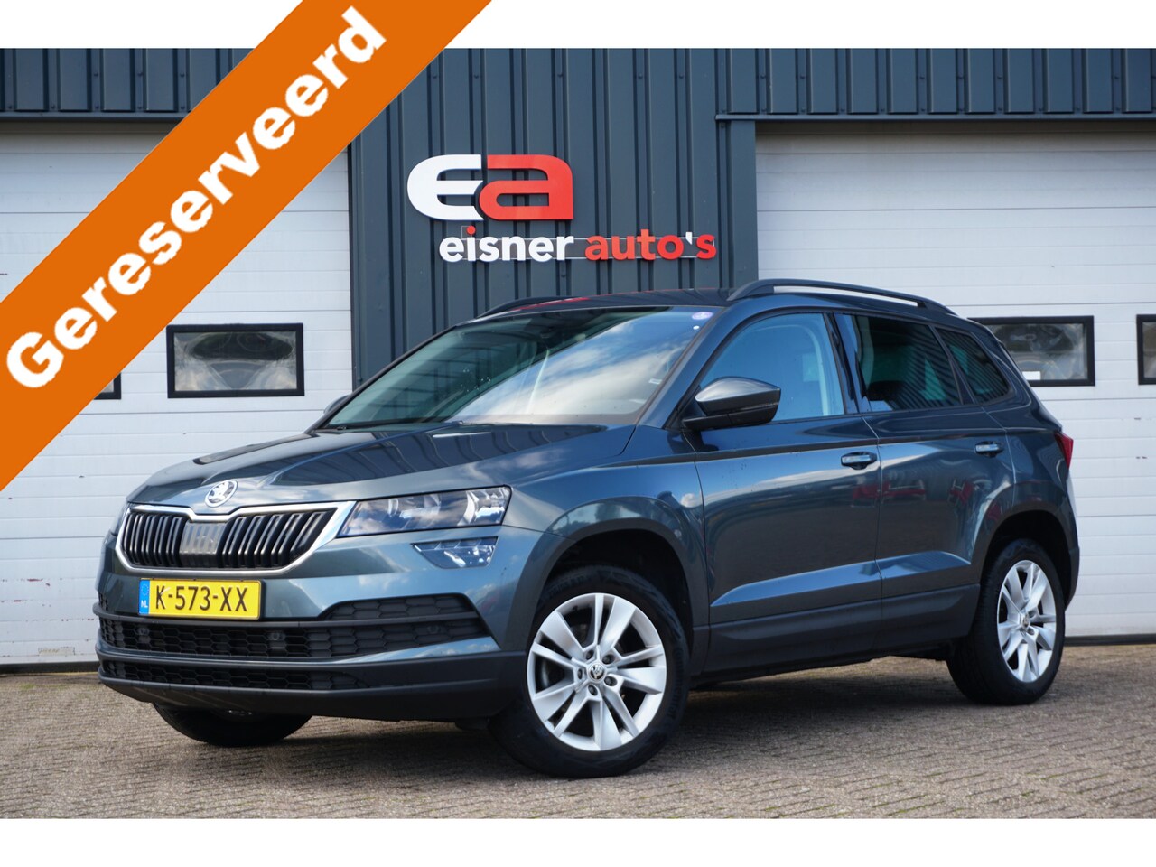 Skoda Karoq - 1.0 TSI Business Edition | STOELVERW. | APPLE/ANDROID | CLIMA | - AutoWereld.nl