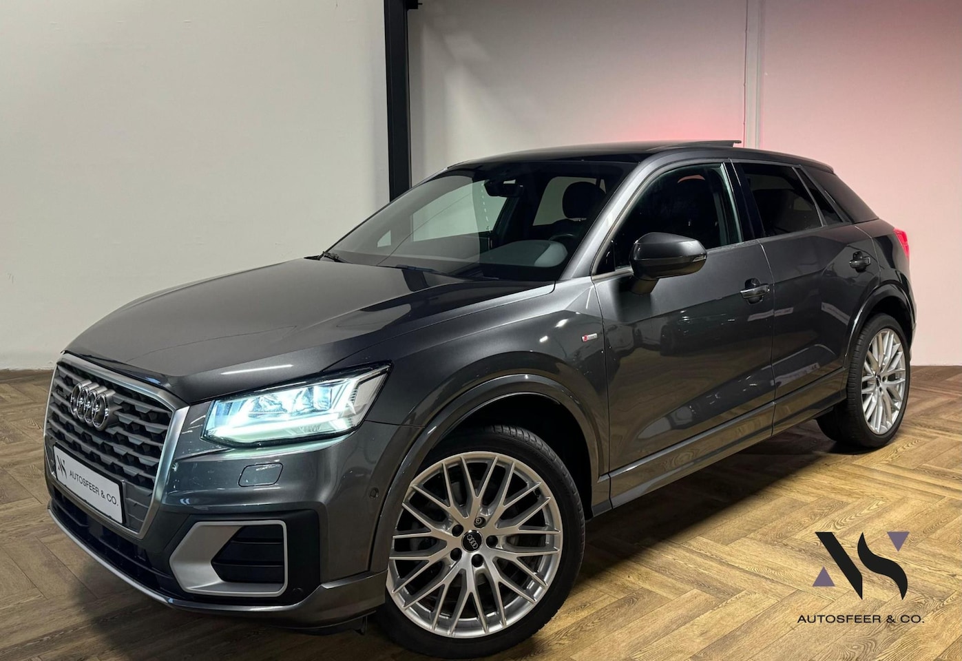 Audi Q2 - 40 TFSI quattro S Edition PANO KEYLESS - AutoWereld.nl