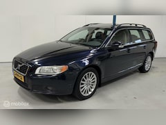 Volvo V70 - 2.5T Summum SCHUIFDAK / FOUR-C / DYNAUDIO