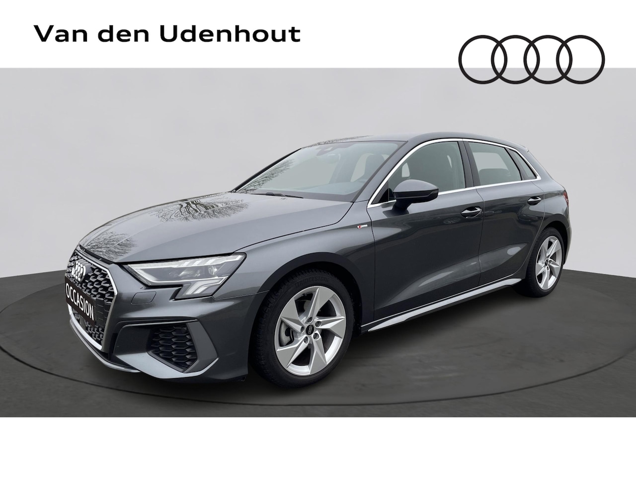 Audi A3 Sportback - 30 TFSI S edition / Navigatie / Parkeersensoren / LED - AutoWereld.nl