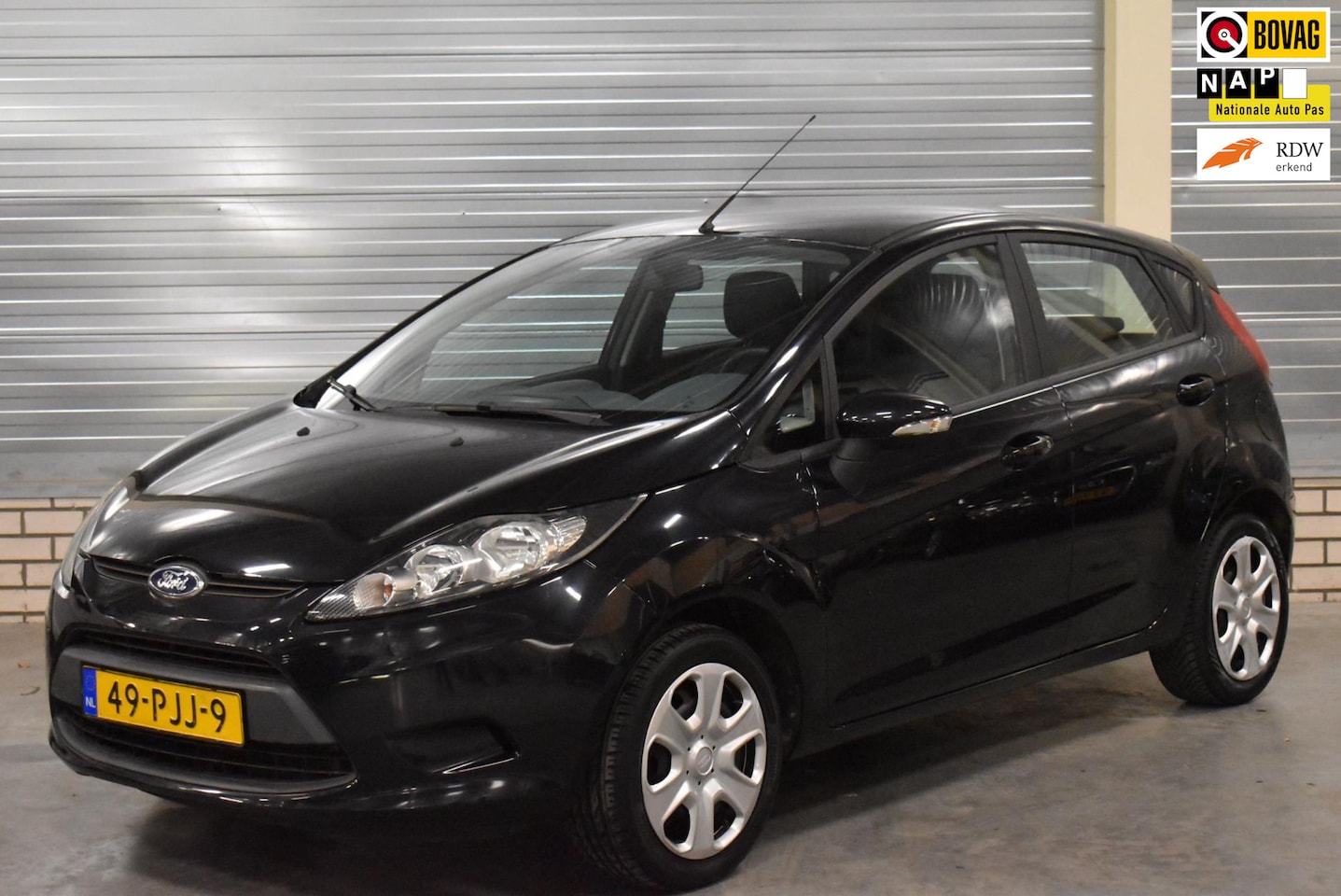 Ford Fiesta - 1.25 Limited 56.000KM!!! + Airco - AutoWereld.nl