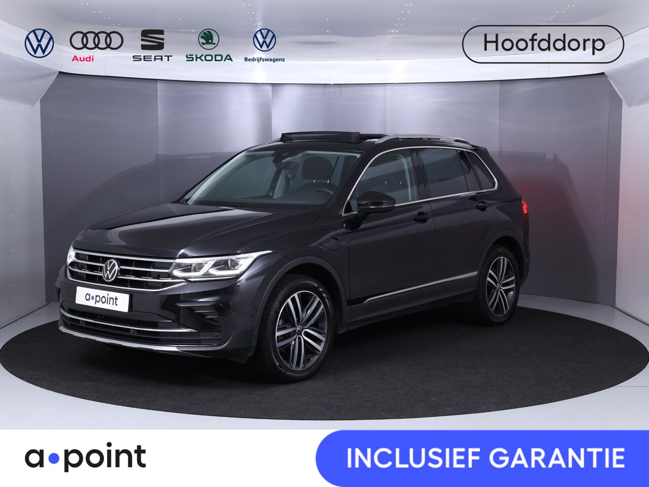 Volkswagen Tiguan - 1.4 TSI eHybrid Elegance 245 pk Automaat (DSG) | Navigatie | Panoramadak | Elektr. trekhaa - AutoWereld.nl