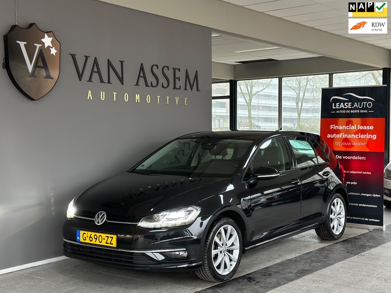 Volkswagen Golf - 1.5 TSI Highline|DSG|VIRTUAL - AutoWereld.nl