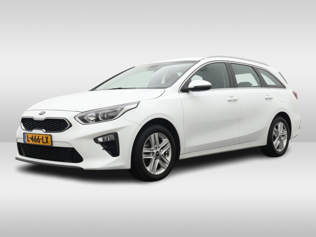 Kia Cee'd Sportswagon - Ceed 1.0 T-GDi DynamicLine / Pdc+Camera / Airco / Cruise-ctr. / Navigatie / Lmv. / Apk jun - AutoWereld.nl