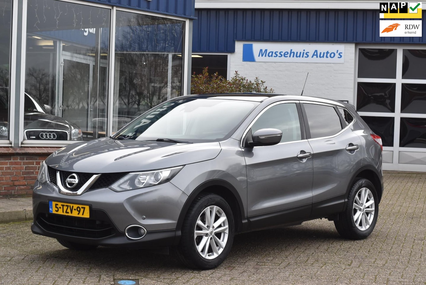 Nissan Qashqai - 1.2 Connect Edition Navi Camera Cruise Clima PDC Nwe APK - AutoWereld.nl