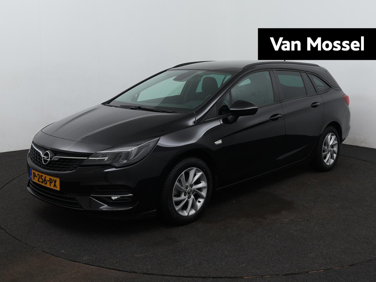 Opel Astra Sports Tourer - 1.2 Edition | Trekhaak | Airco | Apple Carplay/Android Auto - AutoWereld.nl