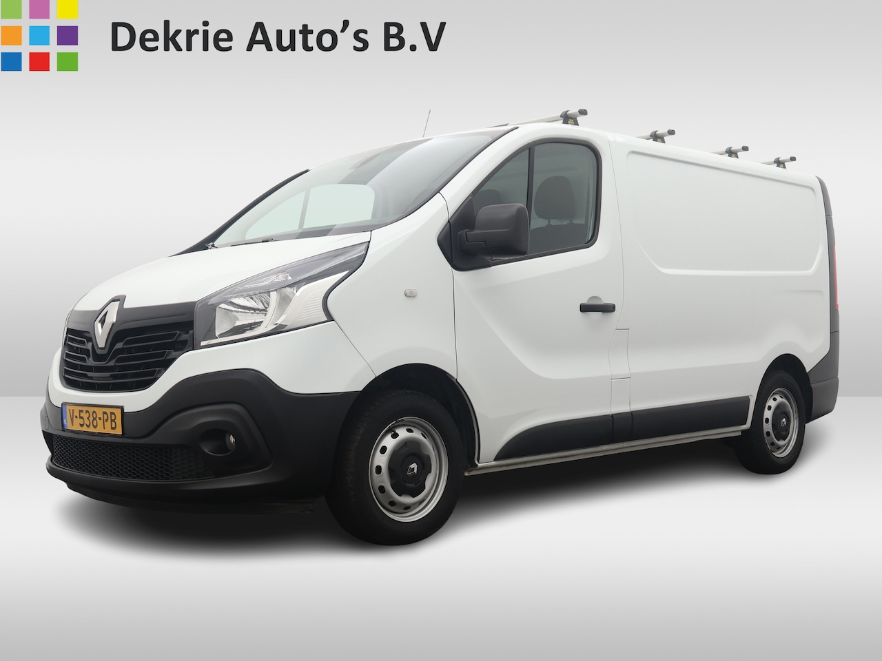 Renault Trafic - 1.6 dCi 125PK L1H1 Comfort 3Pers / Trekhaak / Airco / Navigatie / Pdc. / Apk mei-2025 - AutoWereld.nl