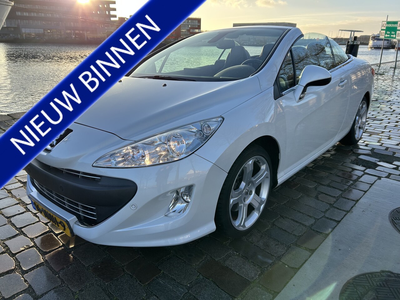 Peugeot 308 CC - 1.6 THP Feline full optie! leer navi airco - AutoWereld.nl