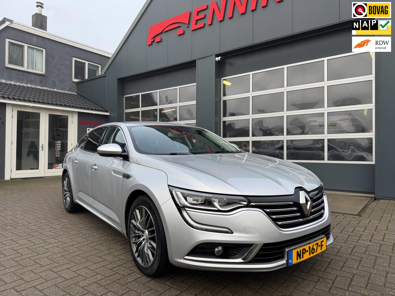 Renault Talisman - 1.6 TCe Zen / Full LED / ACC / Massage / NL Auto met NAP / Trekhaak . - AutoWereld.nl