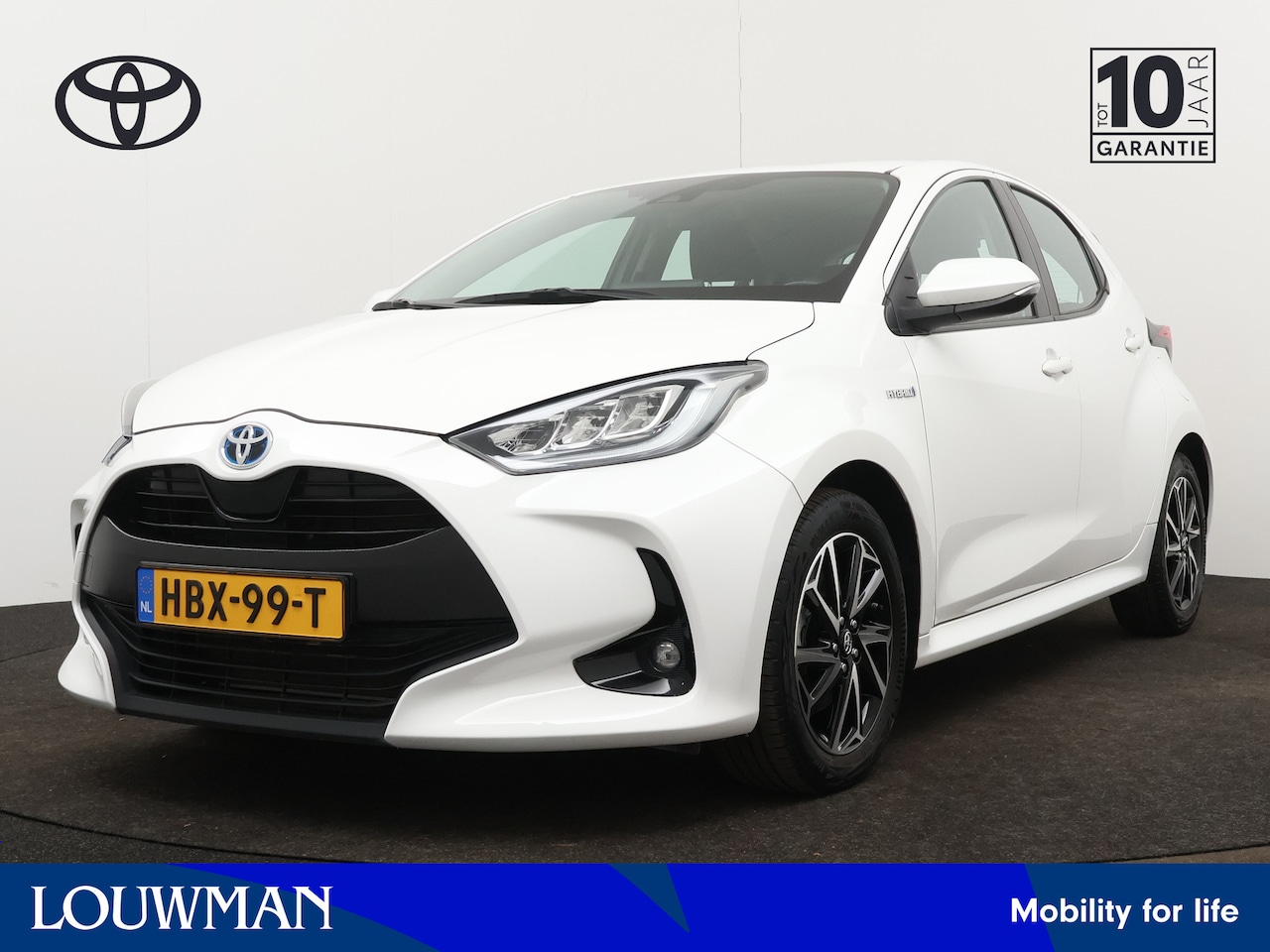 Toyota Yaris - 1.5 Hybrid Dynamic | Navigatie | - AutoWereld.nl