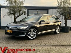 Volkswagen Passat Variant - 1.4 TSI GTE Highline Panorama Half leder Camera Navi CarPlay