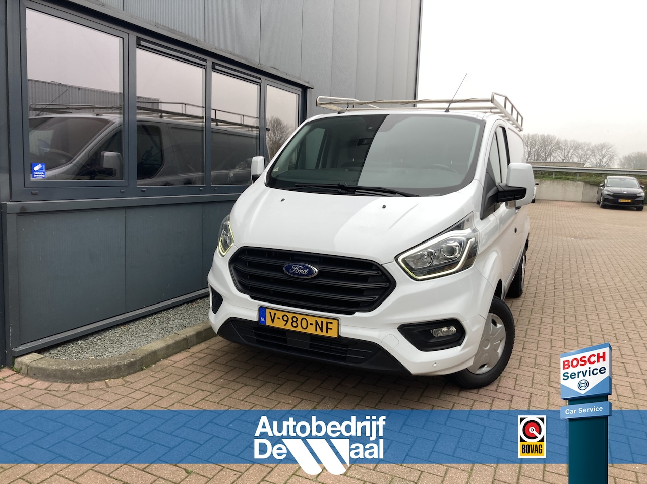 Ford Transit Custom - 2.0 TDCi Euro6 L1H1 Trend 280 NAVI/CARPLAY/CRUISE/PDC/IMPERIAAL/TREKH./VERW.VOORRUIT - AutoWereld.nl