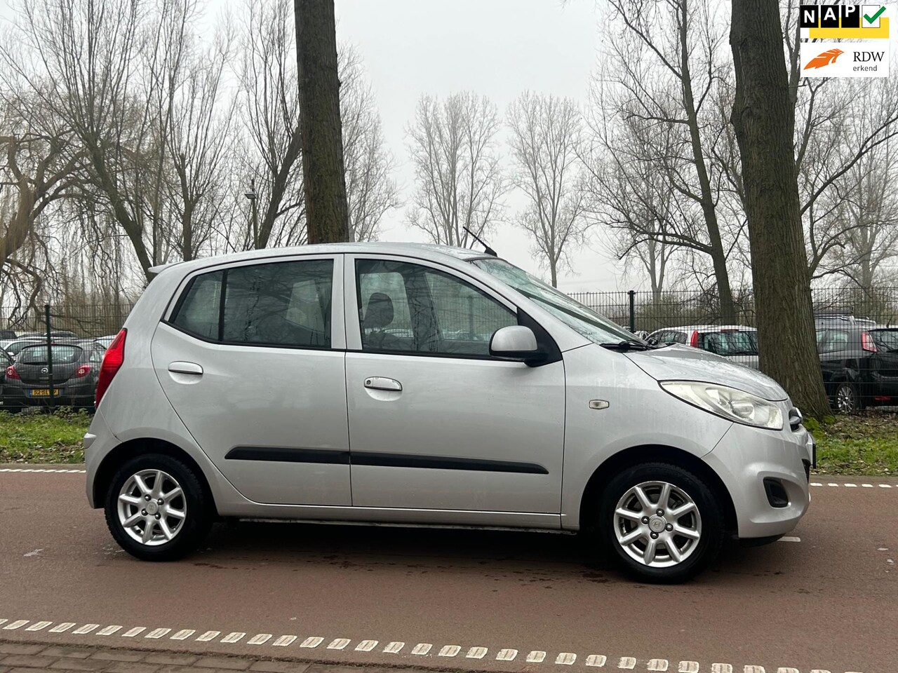 Hyundai i10 - 1.1 i-Drive HOGE INSTAP!APK!ZUING!KOOPJE! - AutoWereld.nl