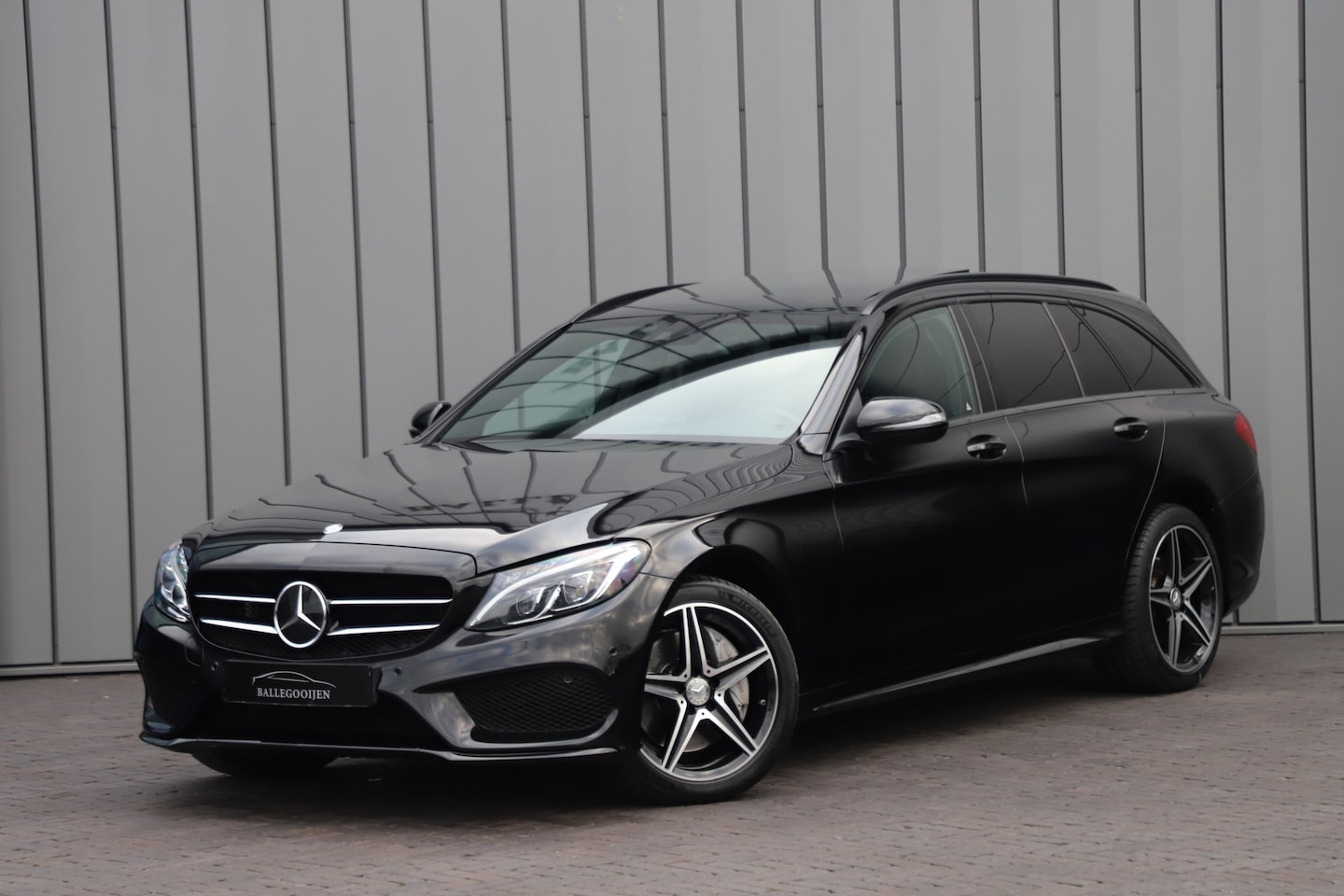 Mercedes-Benz C-klasse Estate - 400 AMG 4-Matic | Aut9 | 333PK | Pano | Distronic | Leder | Burmester | Standkachel | ILS - AutoWereld.nl