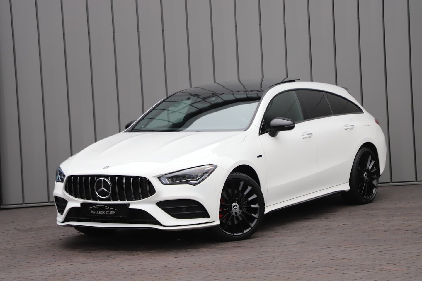 Mercedes-Benz CLA-Klasse - 250e AMG | 218Pk | Pano | Sfeerverlichting | Burmester | Keyles-go | Multi-beam | Distroni - AutoWereld.nl