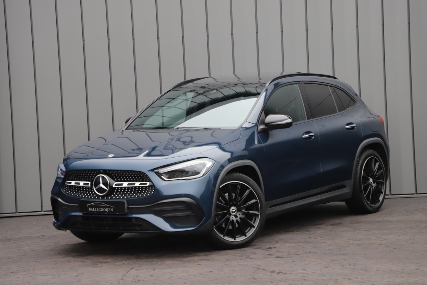 Mercedes-Benz GLA-Klasse - 200 AMG | Pano | Sfeerverlichting | Keyles-go | Memory | Stoelverw. | Multi-beam | Widescr - AutoWereld.nl