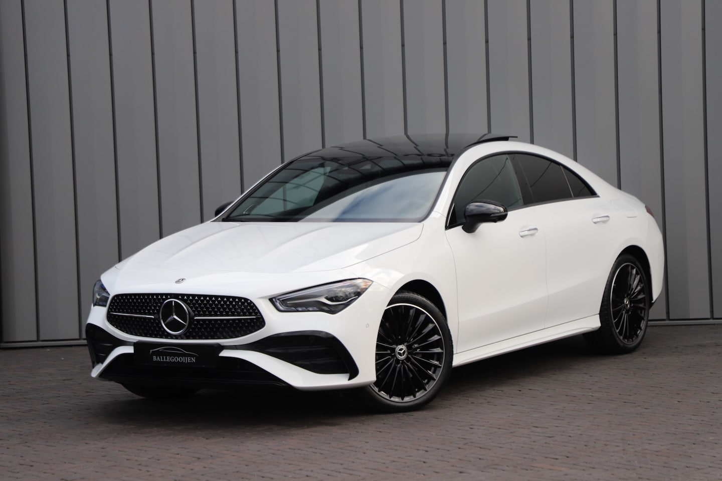 Mercedes-Benz CLA-Klasse - 250e AMG | 218PK | Pano | Keyles-go | Sfeerverlichting | Burmester | Distronic | Led | 202 - AutoWereld.nl